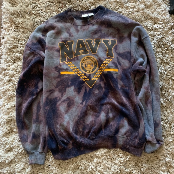 Sweaters - Vintage Navy Crewneck